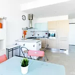 Orange *